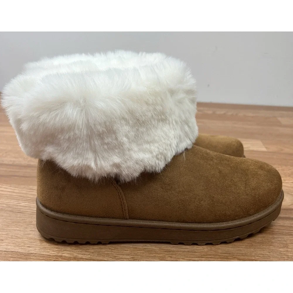 SO Coatimundi Faux Fur Women's Boots in Chestnut Size 8 NEW